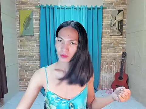 urnaughty kim online show from May 25, 2026, 1:17 pm