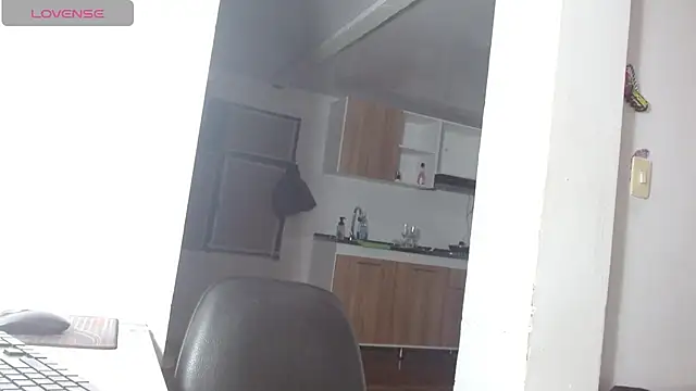 Snapshot of little_babyboo_ chatting on July 19, 2026, 6:17 am little babyboo online show from July 19, 2026, 6:17 am