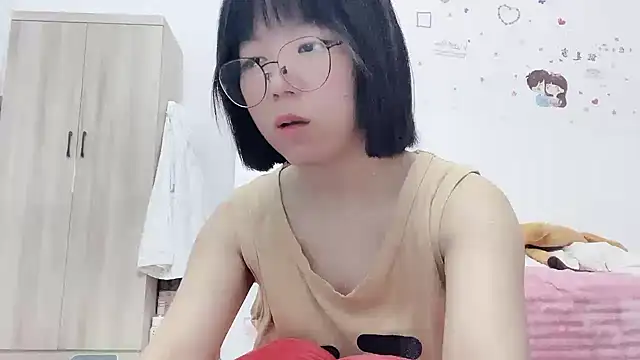 Belle-LL online show from May 23, 2026, 3:12 am