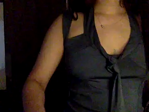 Snapshot of hashbrownie_ chatting on July 1, 2026, 6:51 pm hashbrownie online show from July 1, 2026, 6:51 pm
