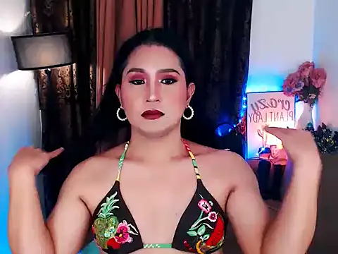 Snapshot of SWEETBELLA69 chatting on July 6, 2026, 10:45 am SWEETBELLA69 online show from July 6, 2026, 10:45 am