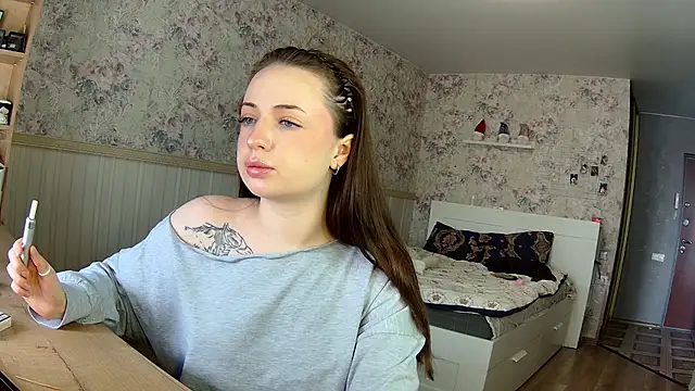 socutesasha online show from April 27, 2026, 9:29 am