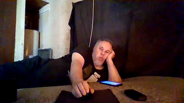 Snapshot of Nightshade1195 chatting on May 2, 2026, 10:59 pm Nightshade1195 online show from May 2, 2026, 10:59 pm