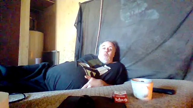 Snapshot of Nightshade1195 chatting on May 10, 2026, 4:56 pm Nightshade1195 online show from May 10, 2026, 4:56 pm
