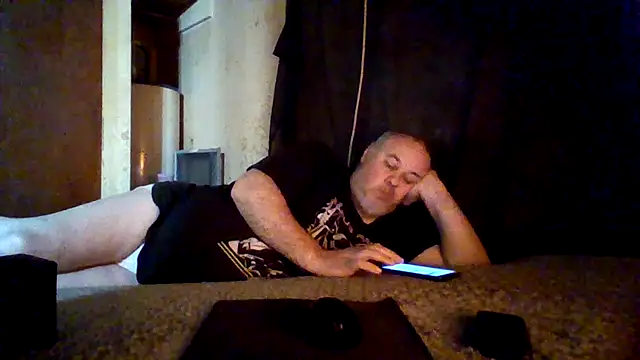 Snapshot of Nightshade1195 chatting on June 4, 2026, 11:22 pm Nightshade1195 online show from June 4, 2026, 11:22 pm