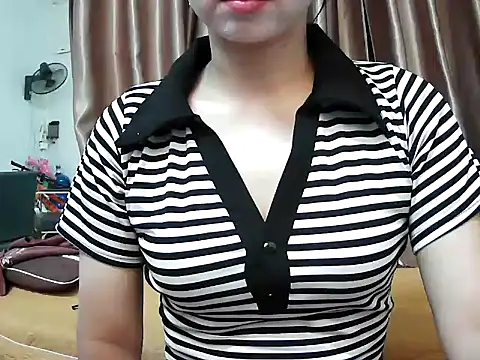 Mimi 200 online show from April 21, 2026, 6:41 am