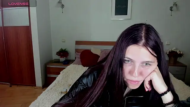 MaryRapunzel online show from May 14, 2026, 7:09 pm