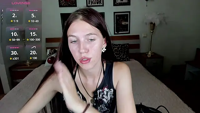 Snapshot of MaryRapunzel chatting on July 13, 2026, 7:49 pm MaryRapunzel online show from July 13, 2026, 7:49 pm
