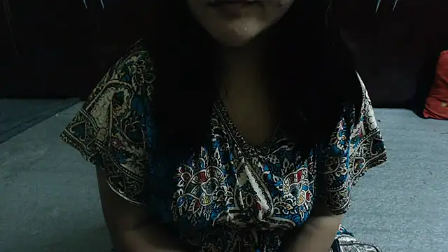 rebel xoxo online show from July 1, 2026, 5:23 pm