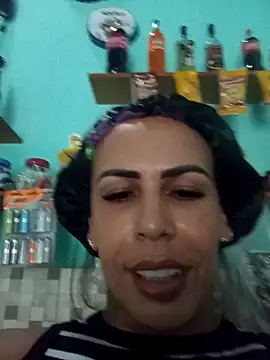 bonequinhalu online show from April 21, 2026, 7:17 pm