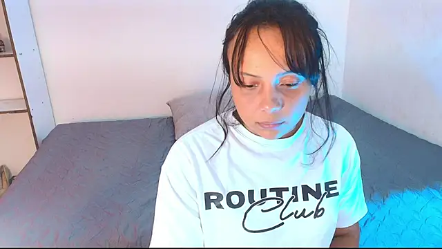 Snapshot of _eilish_ chatting on July 22, 2026, 10:01 pm eilish online show from July 22, 2026, 10:01 pm