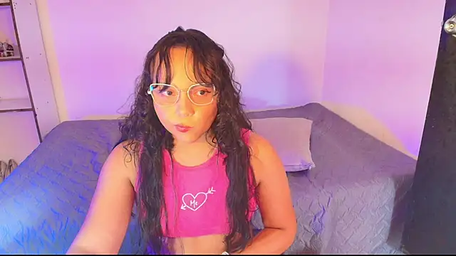 Snapshot of _eilish_ chatting on July 26, 2026, 9:00 pm eilish online show from July 26, 2026, 9:00 pm