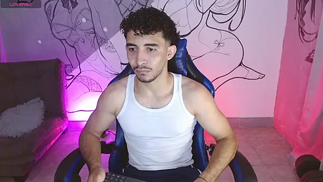 caius bigcock1 online show from May 15, 2026, 12:45 pm