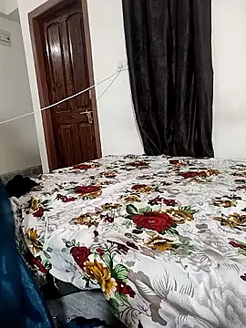 Oyo Couple online show from June 15, 2026, 3:31 am