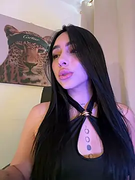 IsabellaNoir  online show from July 23, 2026, 5:44 pm