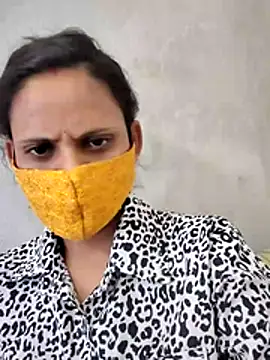 Snapshot of Cutie_Neetu chatting on May 6, 2026, 5:51 pm Cutie Neetu online show from May 6, 2026, 5:51 pm