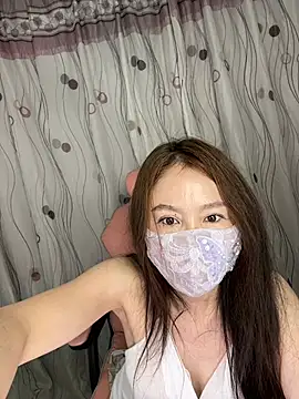 DUODUO733 online show from May 31, 2026, 6:09 pm