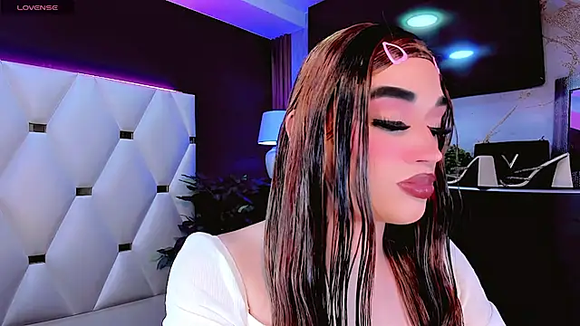 Camila Vasquezz1 online show from June 16, 2026, 11:02 am