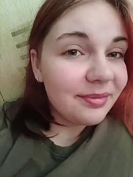 Snapshot of LoisFox chatting on May 7, 2026, 5:57 am LoisFox online show from May 7, 2026, 5:57 am