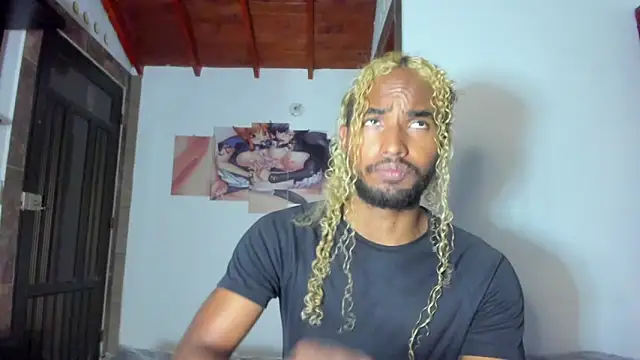Snapshot of salvatore_amator chatting on June 2, 2026, 5:42 am salvatore amator online show from June 2, 2026, 5:42 am