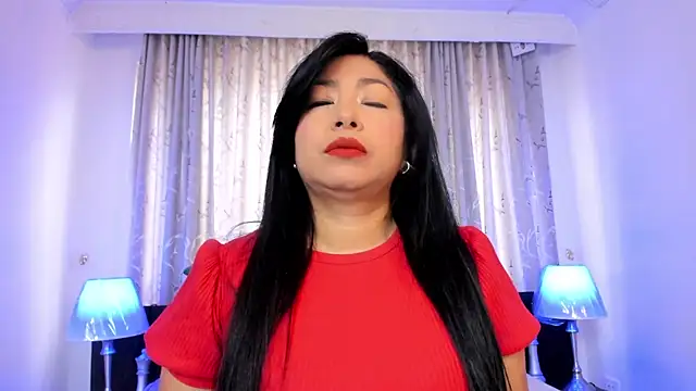 Snapshot of Victoria_kim_lee chatting on June 4, 2026, 1:28 pm Victoria kim lee online show from June 4, 2026, 1:28 pm