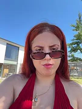 Snapshot of lumazzy chatting on July 4, 2026, 10:43 am lumazzy online show from July 4, 2026, 10:43 am
