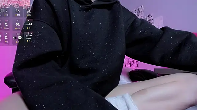 Sakura Kitty  online show from July 12, 2026, 5:37 pm