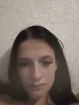 linda 02 online show from June 26, 2026, 7:40 pm
