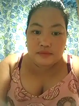 Snapshot of sweet_pinay01 chatting on July 2, 2026, 12:32 am sweet pinay01 online show from July 2, 2026, 12:32 am