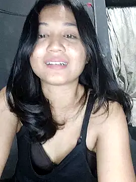 Snapshot of Rayya_ayy chatting on May 2, 2026, 2:00 pm Rayya ayy online show from May 2, 2026, 2:00 pm