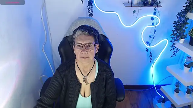Snapshot of selena_ferreira chatting on July 24, 2026, 8:18 pm selena ferreira online show from July 24, 2026, 8:18 pm