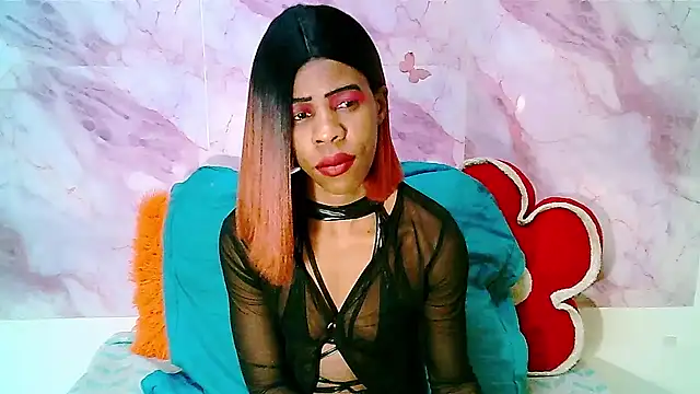 Snapshot of EbonySweetPeach chatting on July 14, 2026, 5:23 am EbonySweetPeach online show from July 14, 2026, 5:23 am