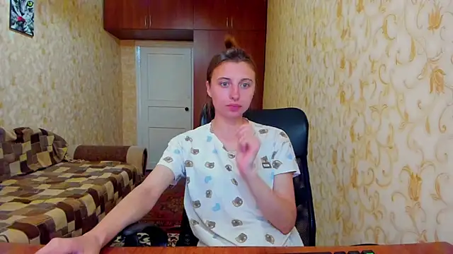 MilaShka29 online show from June 12, 2026, 7:18 am