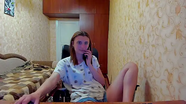 MilaShka29 online show from June 12, 2026, 7:46 pm