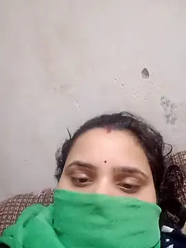 khushibaby85 online show from April 27, 2026, 6:50 pm