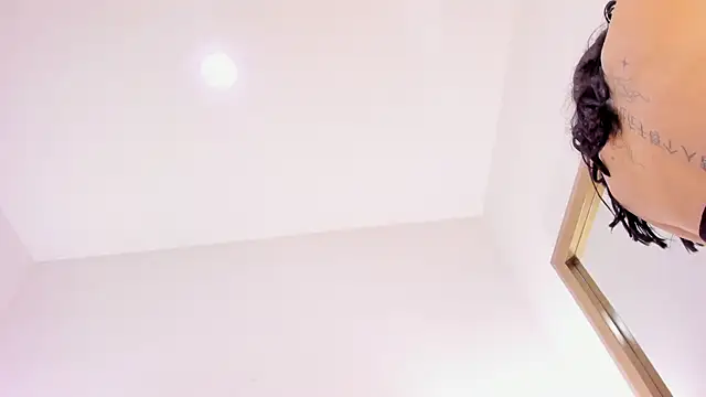 Snapshot of atenea_lux chatting on July 22, 2026, 2:20 pm atenea lux online show from July 22, 2026, 2:20 pm