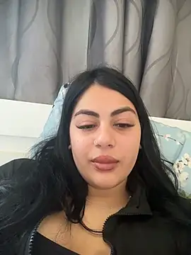 LilyLovell online show from April 26, 2026, 11:41 am