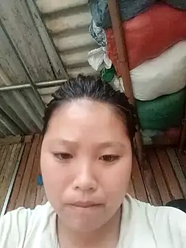 Snapshot of Baby-xinh chatting on May 18, 2026, 6:52 am Baby-xinh online show from May 18, 2026, 6:52 am