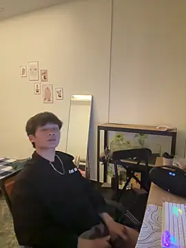 -Ninat- online show from April 24, 2026, 3:36 pm