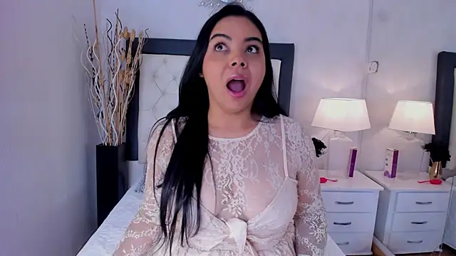 Snapshot of Gaby_Herreraa chatting on May 19, 2026, 11:55 pm Gaby Herreraa online show from May 19, 2026, 11:55 pm