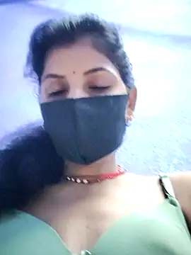 Snapshot of RUHI_1143 chatting on June 4, 2026, 7:53 pm RUHI 1143 online show from June 4, 2026, 7:53 pm
