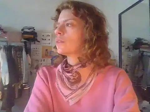 Snapshot of plsmecha chatting on June 24, 2026, 6:29 pm plsmecha online show from June 24, 2026, 6:29 pm