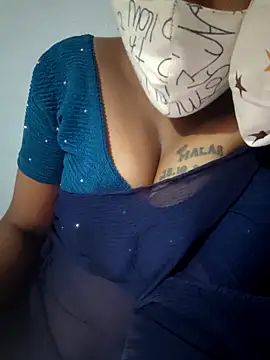 Tamil Hot HoneyBee online show from May 27, 2026, 7:22 pm