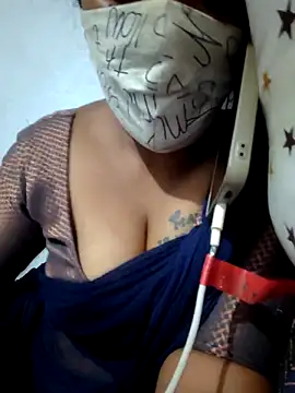 Tamil Hot HoneyBee online show from June 13, 2026, 8:29 pm