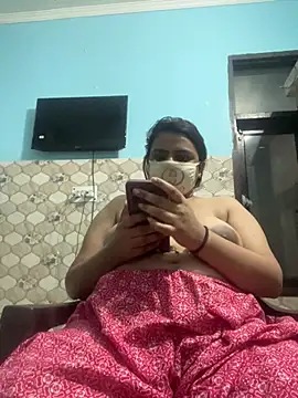 Snapshot of hot-avni chatting on July 21, 2026, 3:47 pm hot-avni online show from July 21, 2026, 3:47 pm