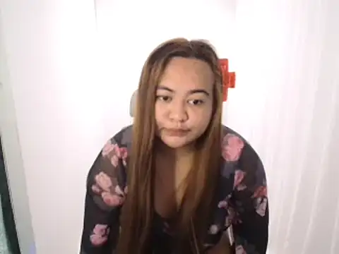 Czarinna online show from April 28, 2026, 6:35 pm