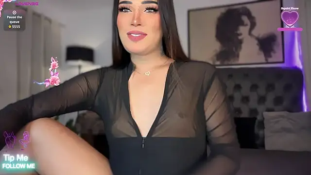 Snapshot of Empress_Candice chatting on June 12, 2026, 12:15 pm Empress Candice online show from June 12, 2026, 12:15 pm