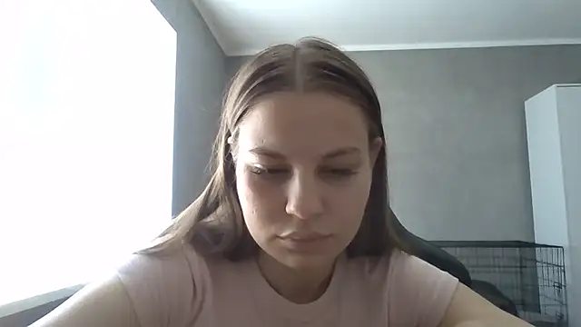 Snapshot of _Linsyy_ee_ chatting on June 7, 2026, 9:24 am Linsyy ee online show from June 7, 2026, 9:24 am