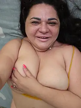 Snapshot of -CUTE-EVVIL- chatting on July 8, 2026, 7:46 am -CUTE-EVVIL- online show from July 8, 2026, 7:46 am