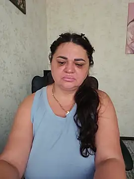 Snapshot of -CUTE-EVVIL- chatting on July 19, 2026, 7:01 am -CUTE-EVVIL- online show from July 19, 2026, 7:01 am